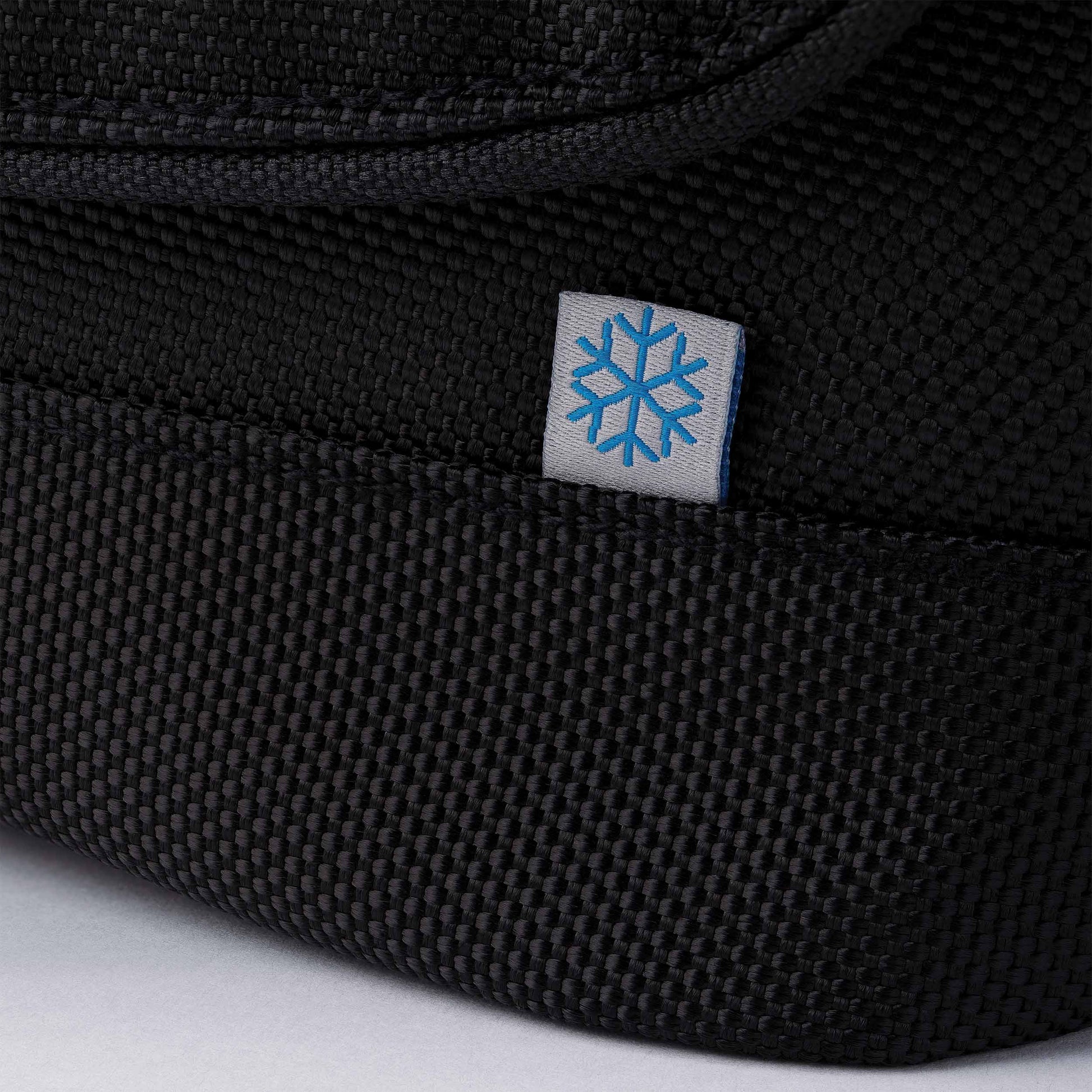 freezable-brooklyn-crossbody-a4 freezable-brooklyn-crossbody-black-ecofreeze-plus-zoom-tag.jpg
