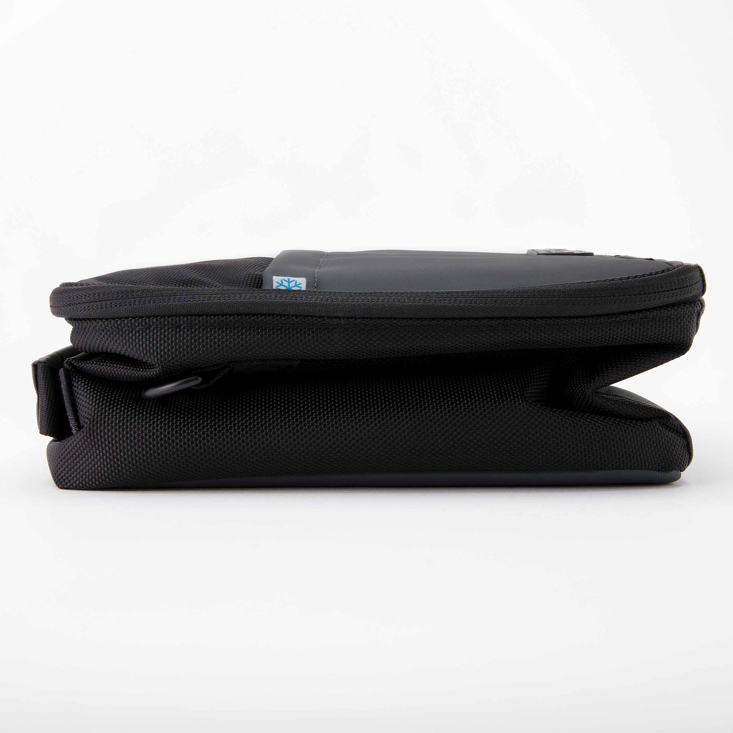 freezable-upright-lunch-box-h0 freezable-upright-lunch-box-black-gray-flat.jpg