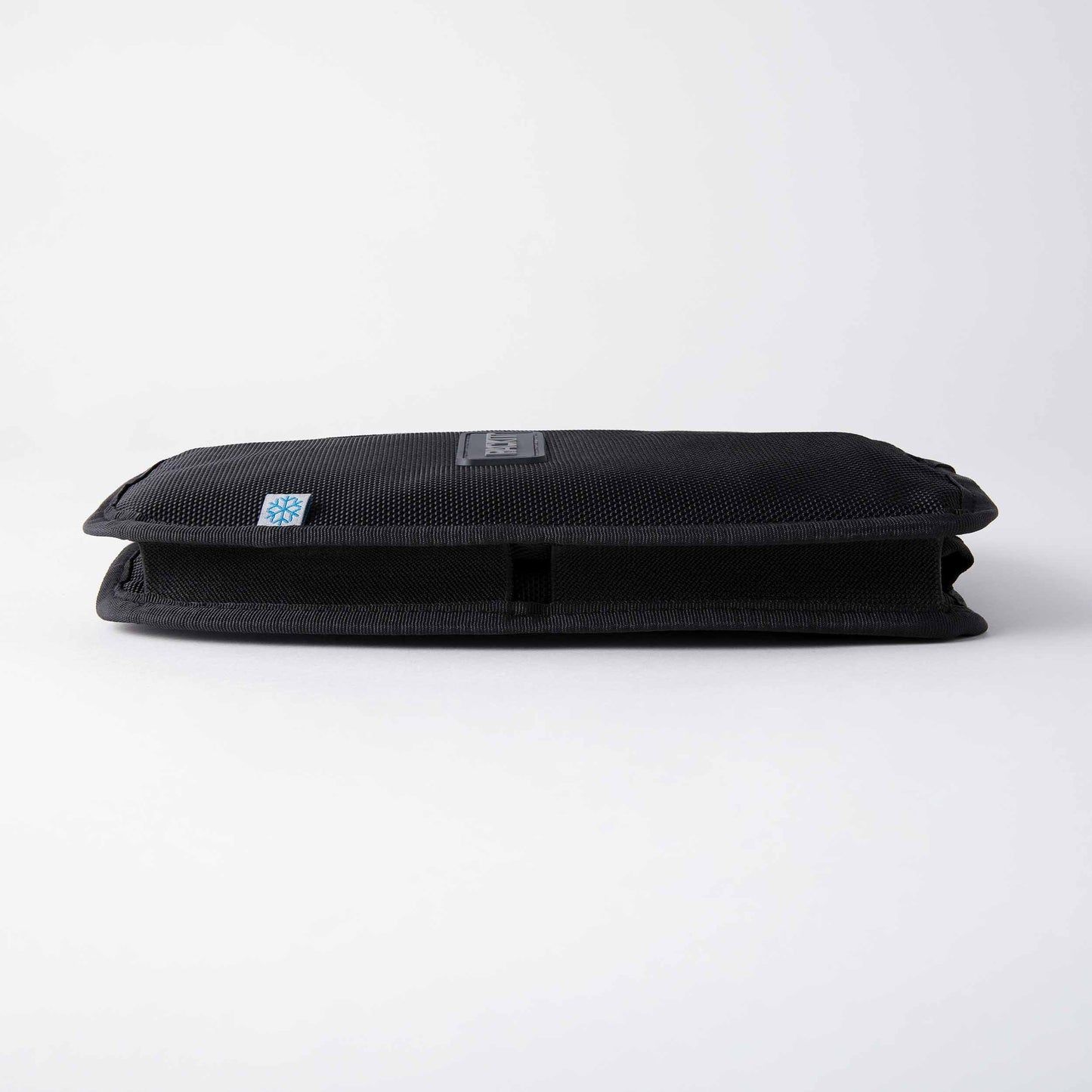 freezable-wine-cooler-e8 freezable-wine-cooler-black-flat.jpg